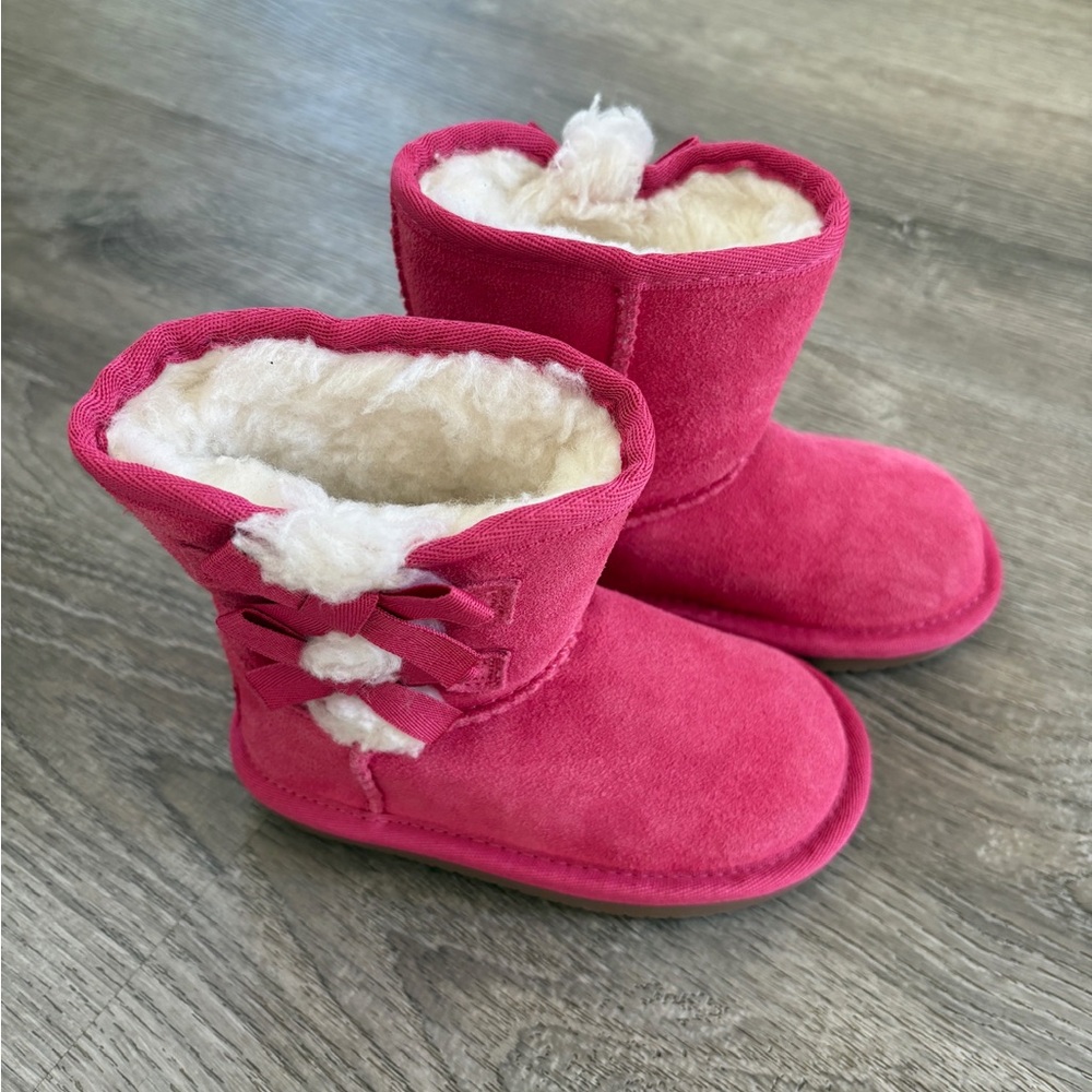 UGG Pink Kids Boots with Soft Lining